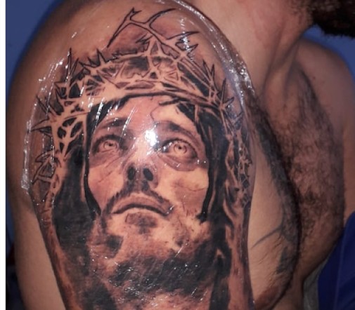 Tatuaje realista realizado por Facu Sanchez Tattoo