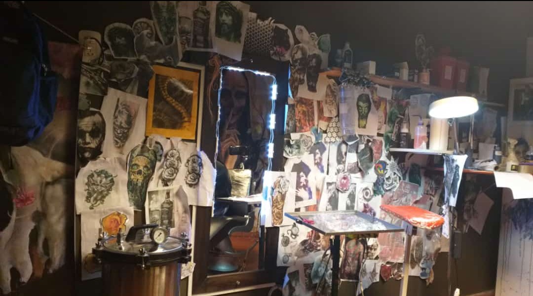 Interior del estudio Facu Sanchez Tattoo